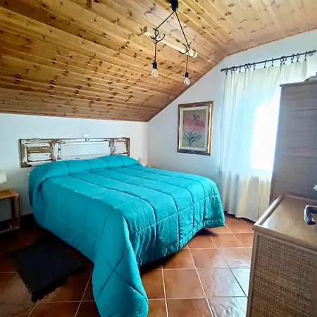 Casa Zuzu אובינדולי